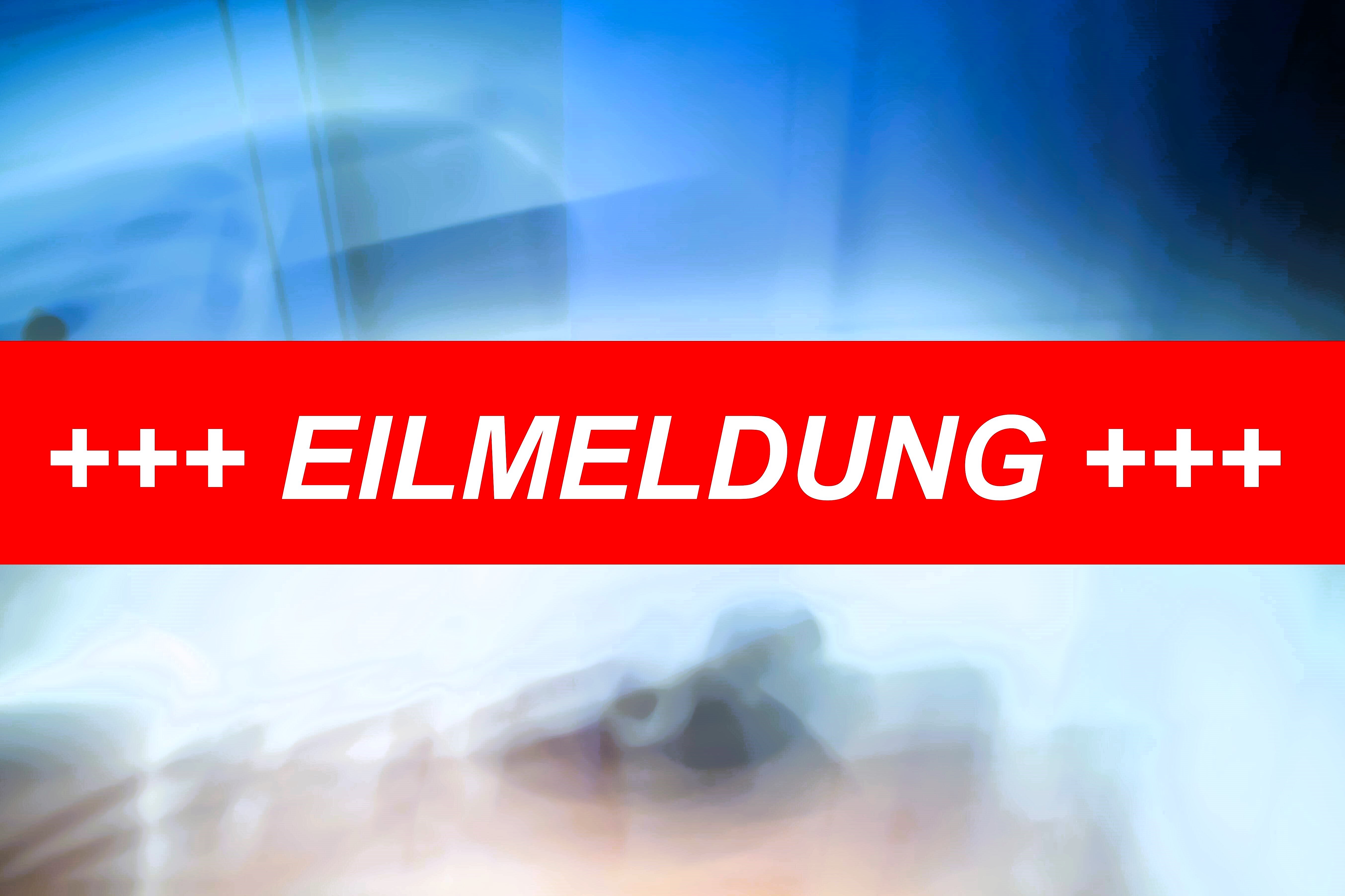 Messerangriff in der Regionalbahn! Mann sticht auf Reisende ein - plötzlich neue Entwicklung!