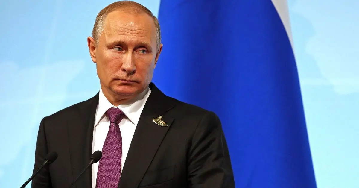 Putin Reportedly Holed Up in Fortified Bunkers as Palace Security Tightens