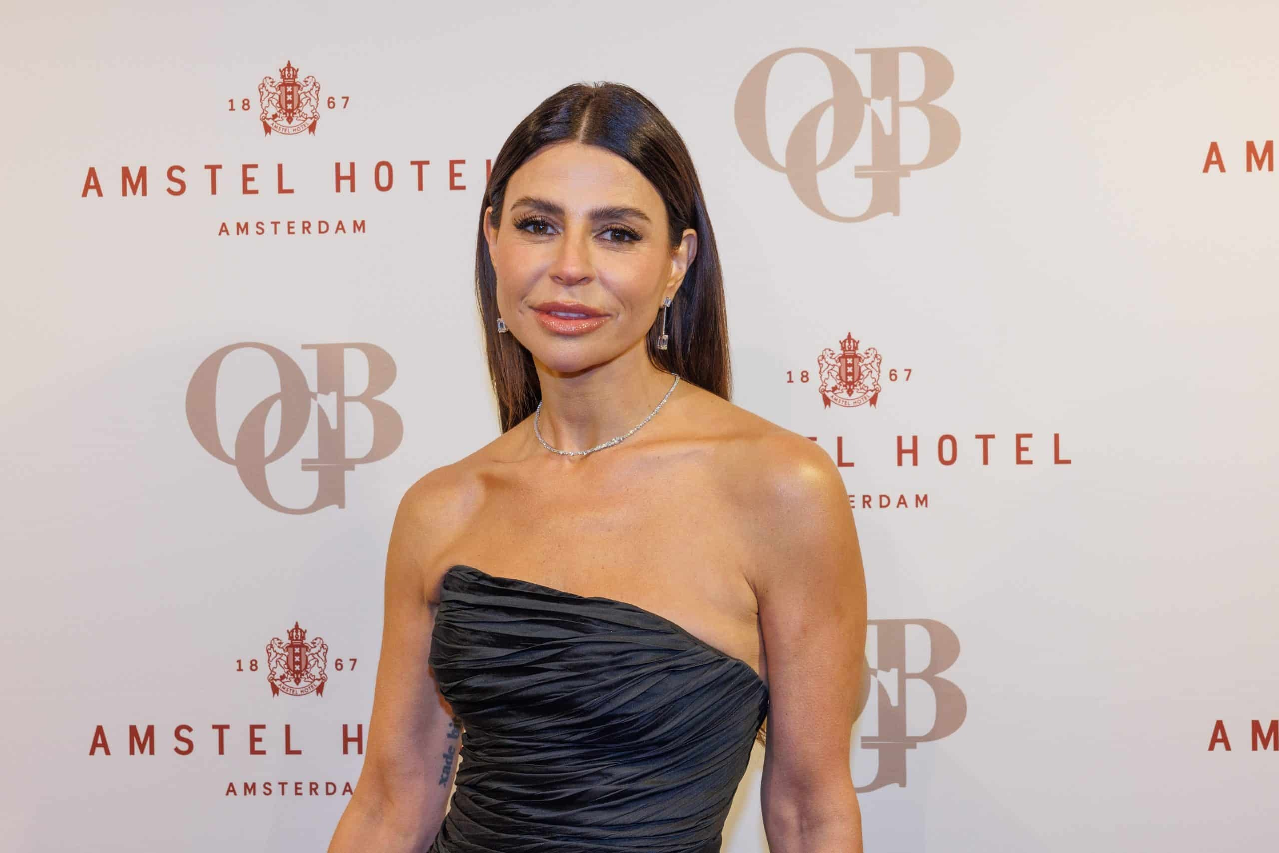 Olcay Gulsen in lastig dilemma: wie krijgt een uitnodiging voor haar intieme bruiloft?