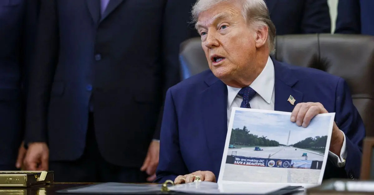 Historic Fight Erupts Over Trump’s Blue Lincoln Reflecting Pool Makeover