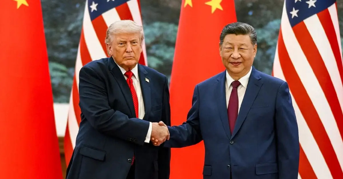 Chaos at Trump's China Summit: Press Crush, Secret Service Standoff and Elon Musk's Viral Moment