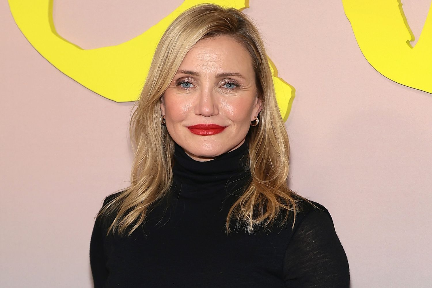 Cameron Diaz’s Pain-Free City Walks? Fans Spot a $21 Sneaker Copy