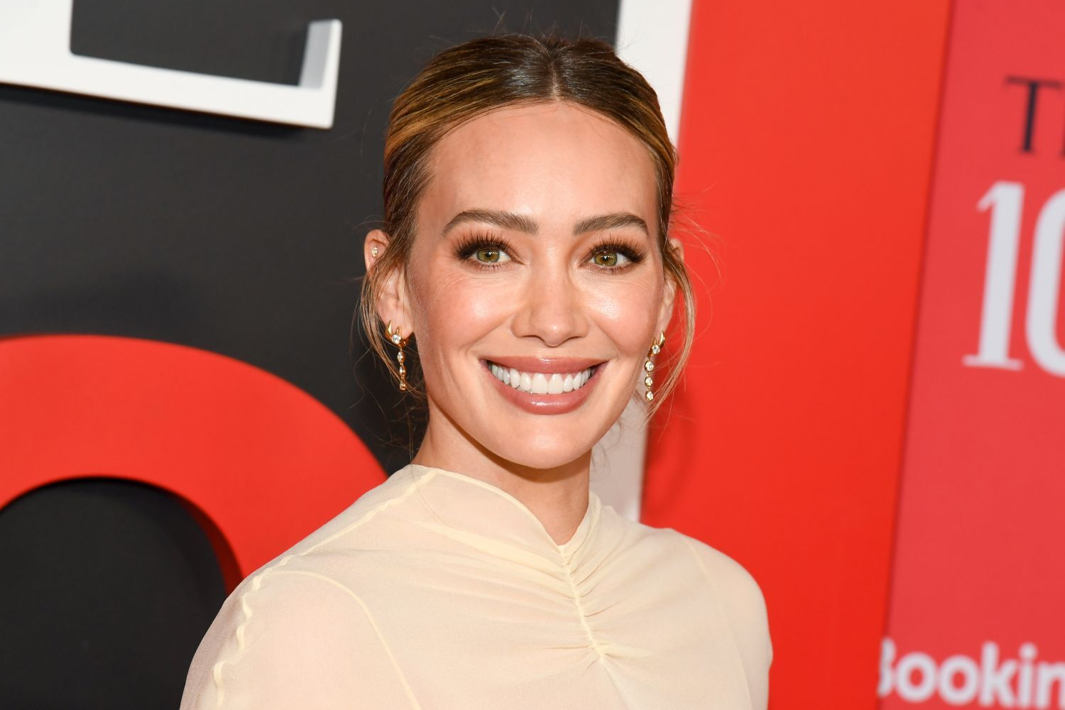 Hilary Duff's Stunning Sports Illustrated Makeover — See the Charlotte Tilbury Secrets