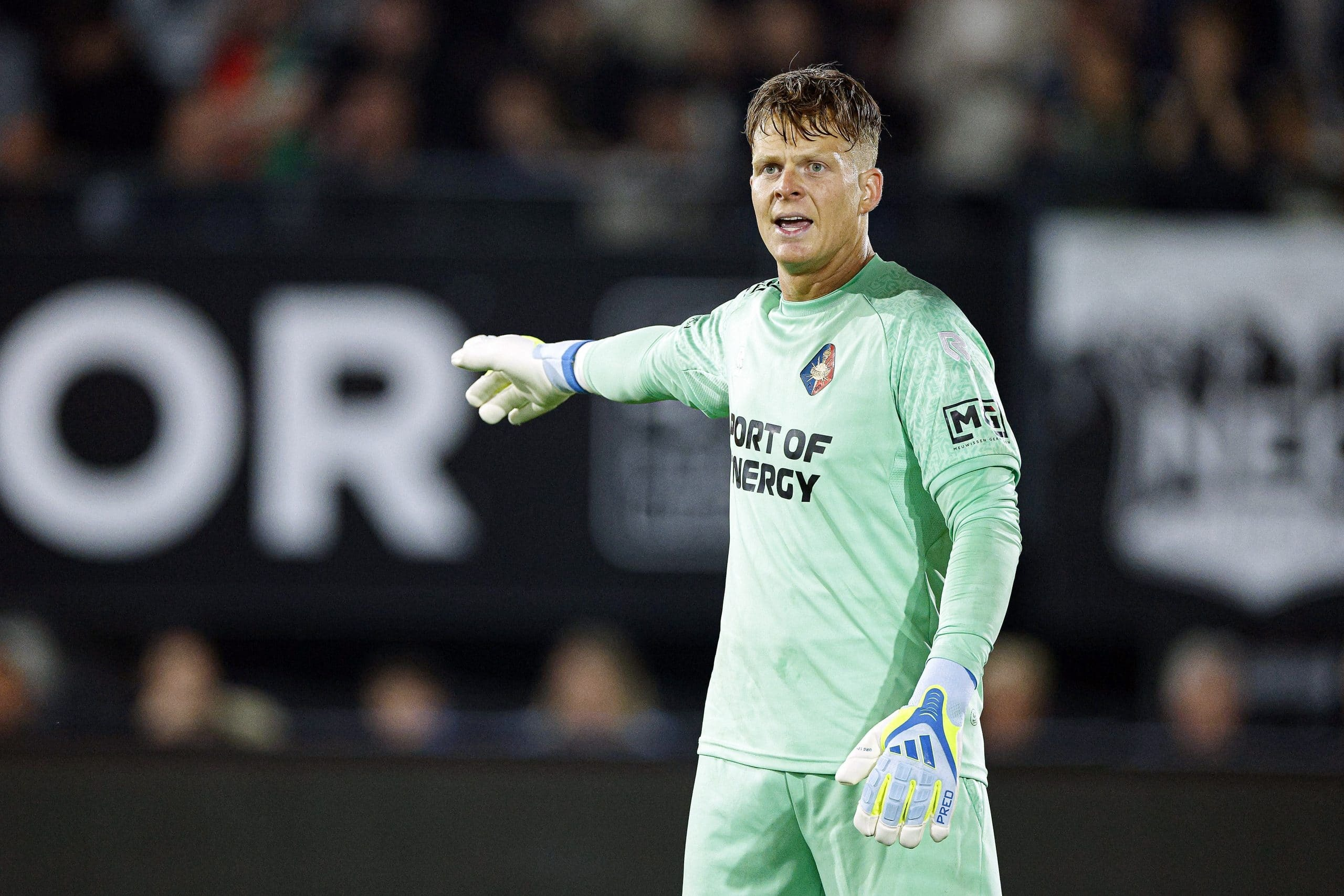 Ronald Koeman jr. deelt verrassing: echo en liefdevolle reacties van BN'ers