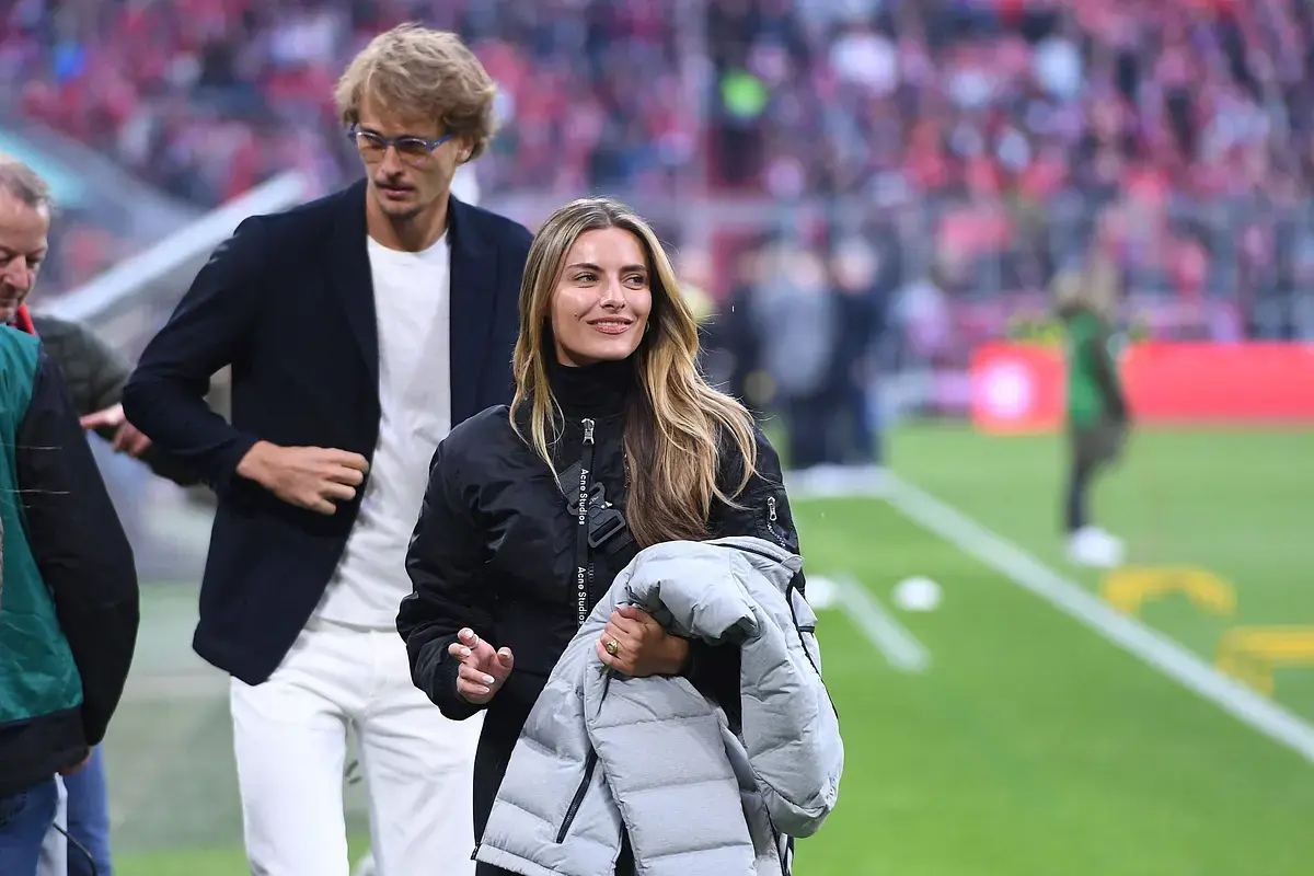 Sophia Thomalla strahlt bei Zverevs Triumph – Patchwork-Glück im Rampenlicht