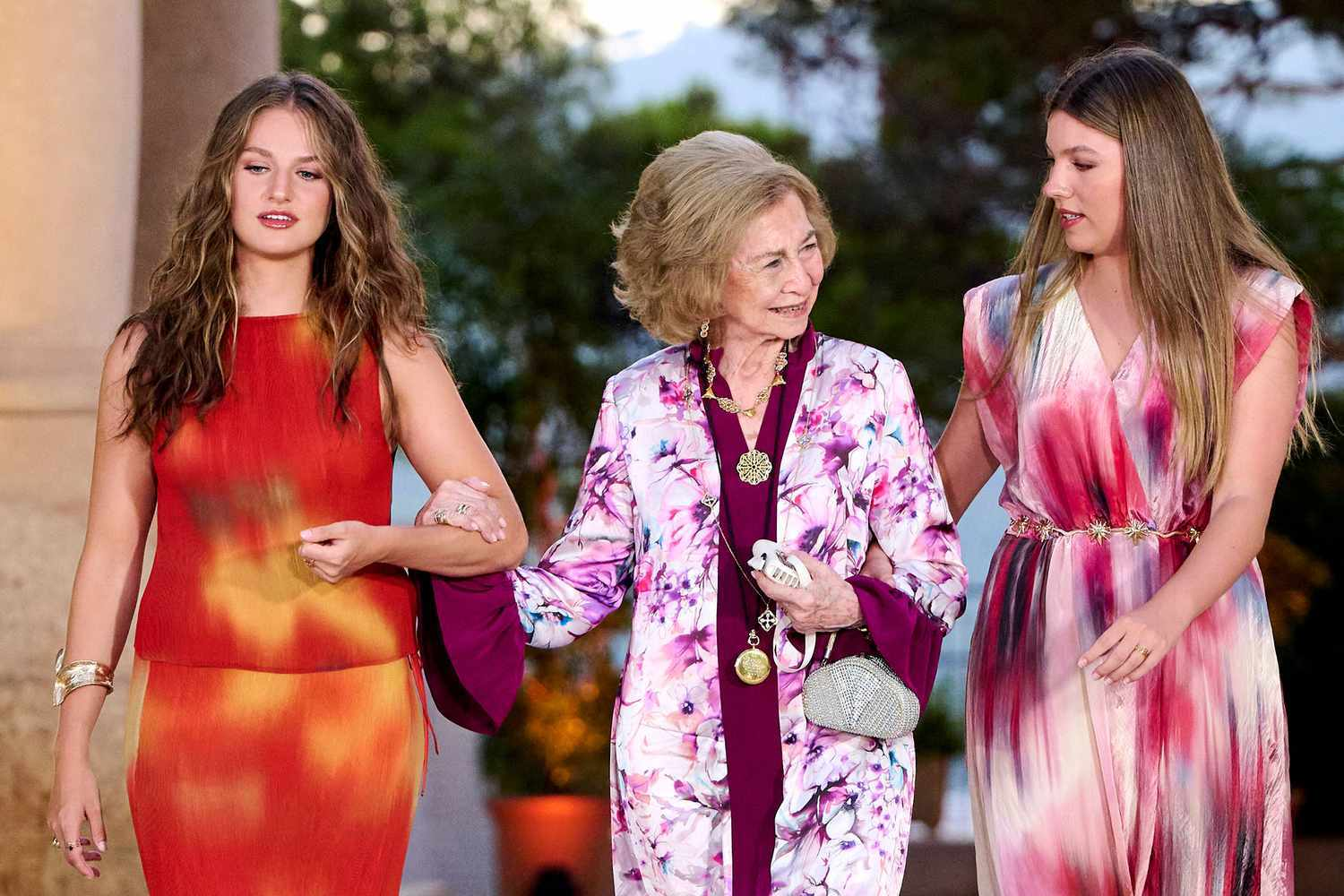 Mallorca Mix-Up: Queen Sofia Gently Nudged Into Place During Family Photo