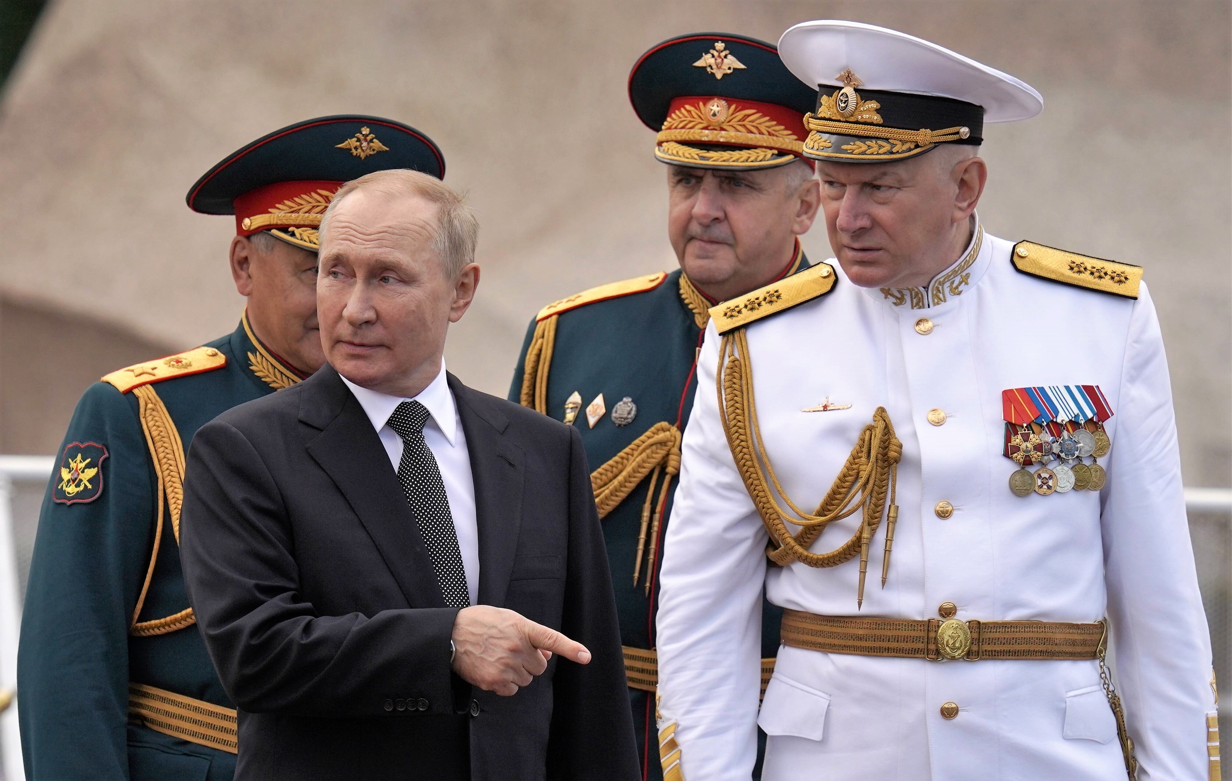 Russischer General tot aufgefunden - Putin hatte ihn gefeuert! Hat er ihn danach liquidieren lassen?