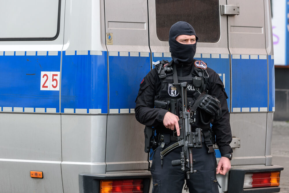 3 Deutsche wegen Spionage für China verhaftet! Zugriff in mehreren Deutschen Städten